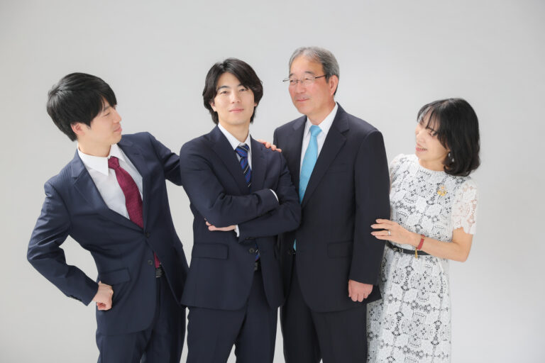 笠岡市柳生写真館-入学卒業写真撮影-大学卒業